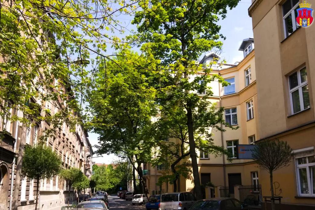 Live Like Locals: Market Square X Jewish District Krakow Room photo
